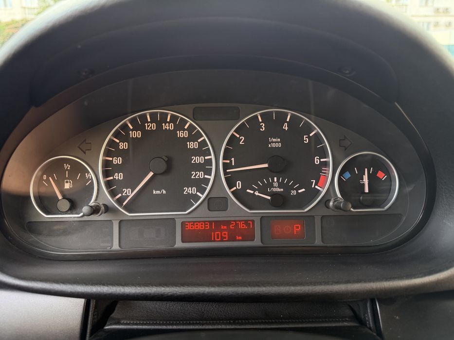Продам BMW 318i e46