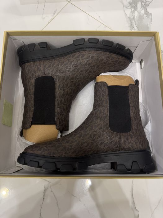 Ботінки Michael Kors