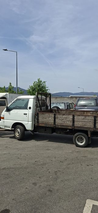 Hyundai h100 caixa aberta 2.5d para pecas 
Ref:d4ba para pecas