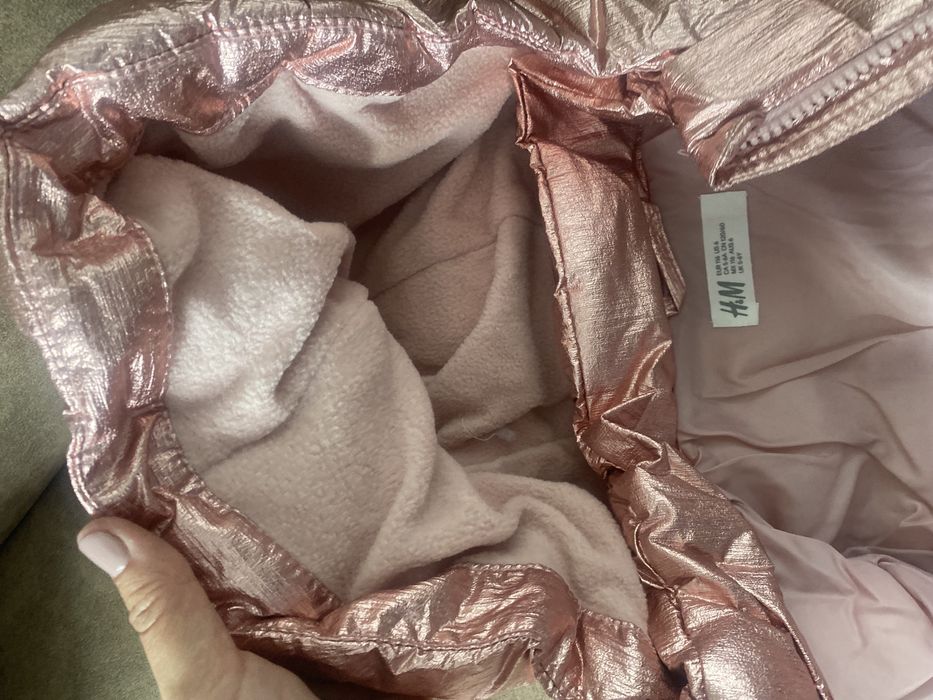 Стильная курточка H&M