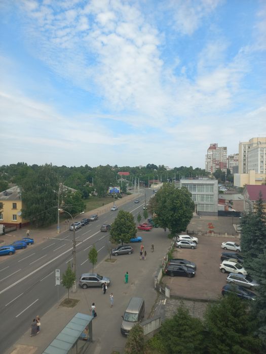 Продам однокімнатну квартиру в новобудові по проспекту Перемоги 131