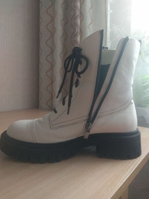 Черевики жіночі, зручні, стильні