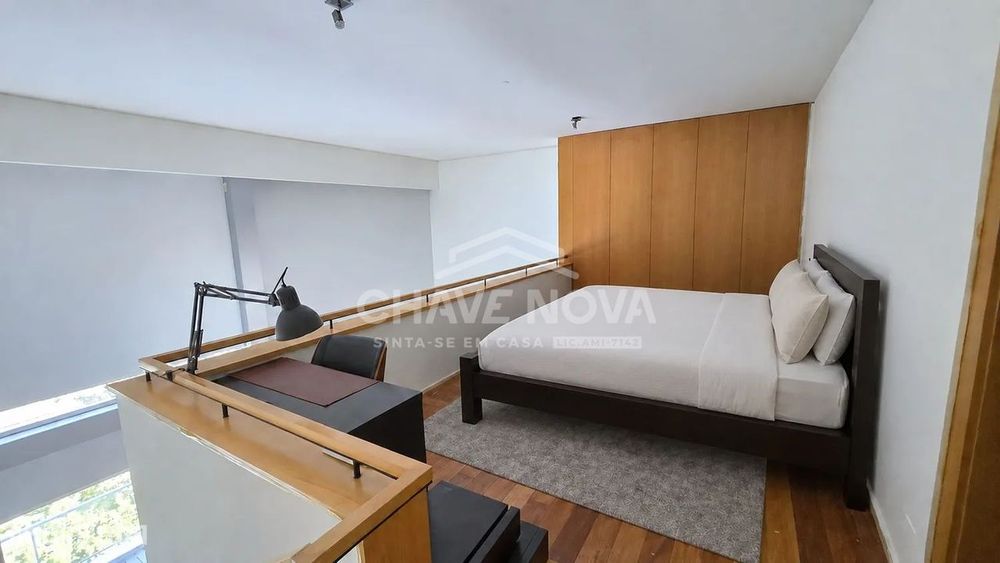 Apartamento Duplex com Varanda Quinta do Cravel-MTS/03870/MH