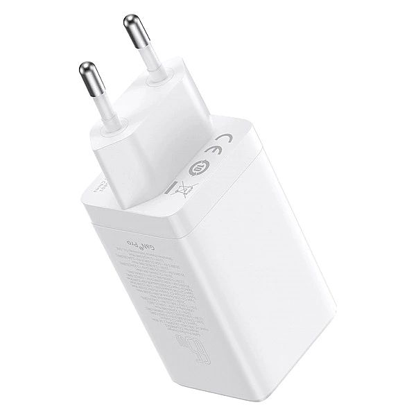 Szybka ładowarka sieciowa GaN 2xUSB C 1xUSB 65W Baseus GaN5 Pro + kabe