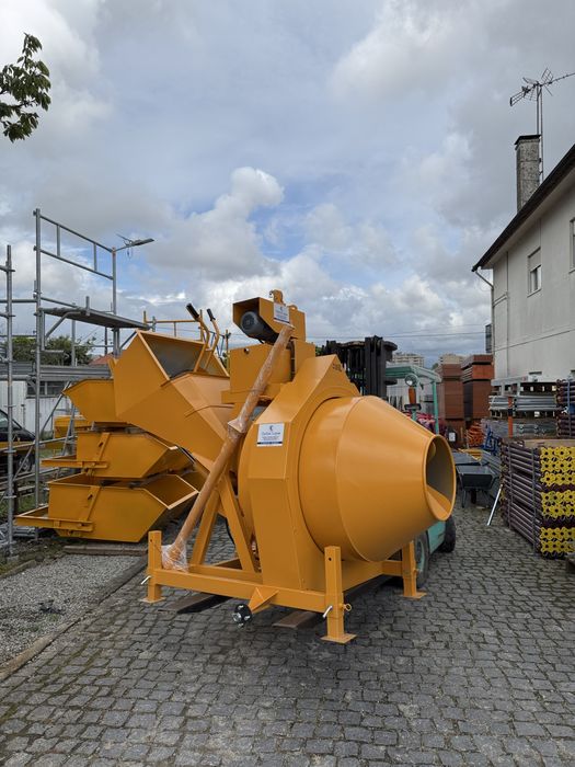 Central Concrete Mixer Betão 400 L, Three-Phase, with New Rake-Type Paddle64729962404226124