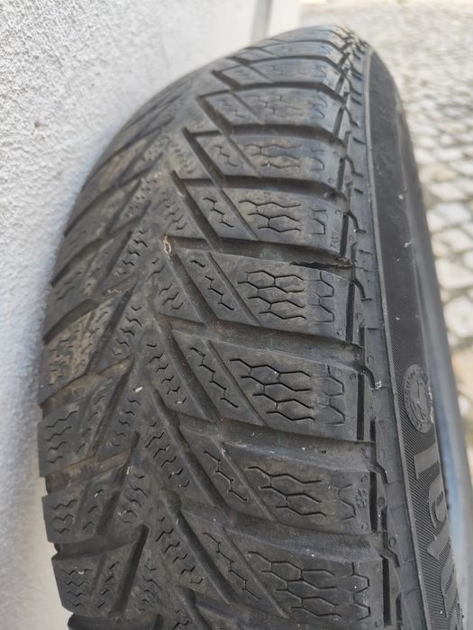 Par de Pneus Continental 175/65/14