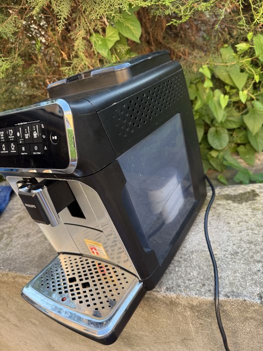 Кавомашина Philips EP 3246