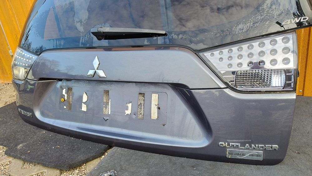 Mitsubishi Outlander II Klapa Tylna a39 F-vat