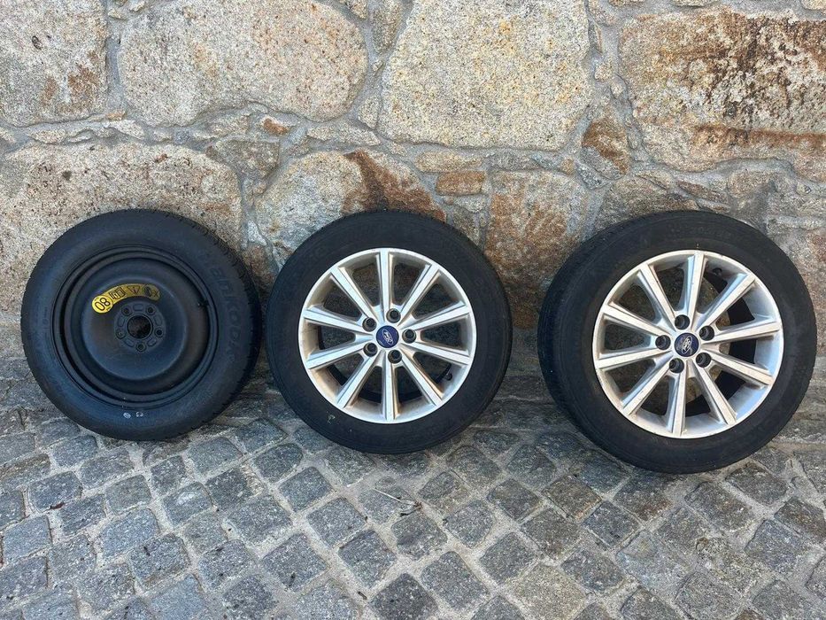 Jantes originais Ford Focus + Pneus + Roda Suplente + Macaco
