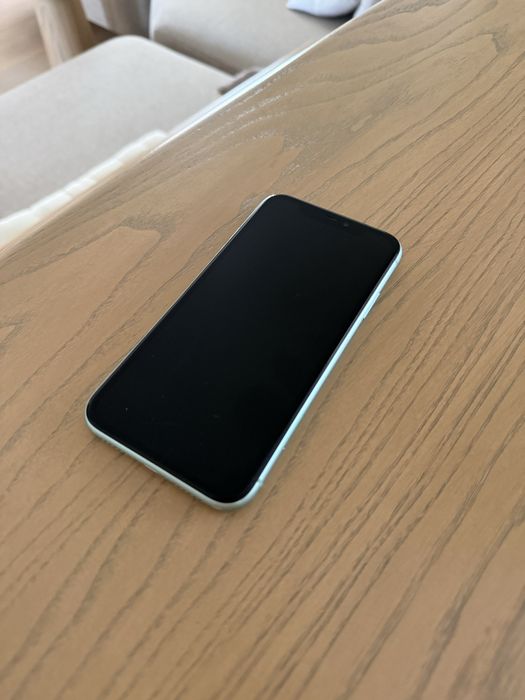 Iphone 11 64  gb