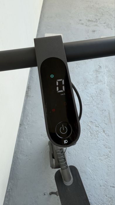 Trotinete Xiaomi 4 Ultra - Como Nova