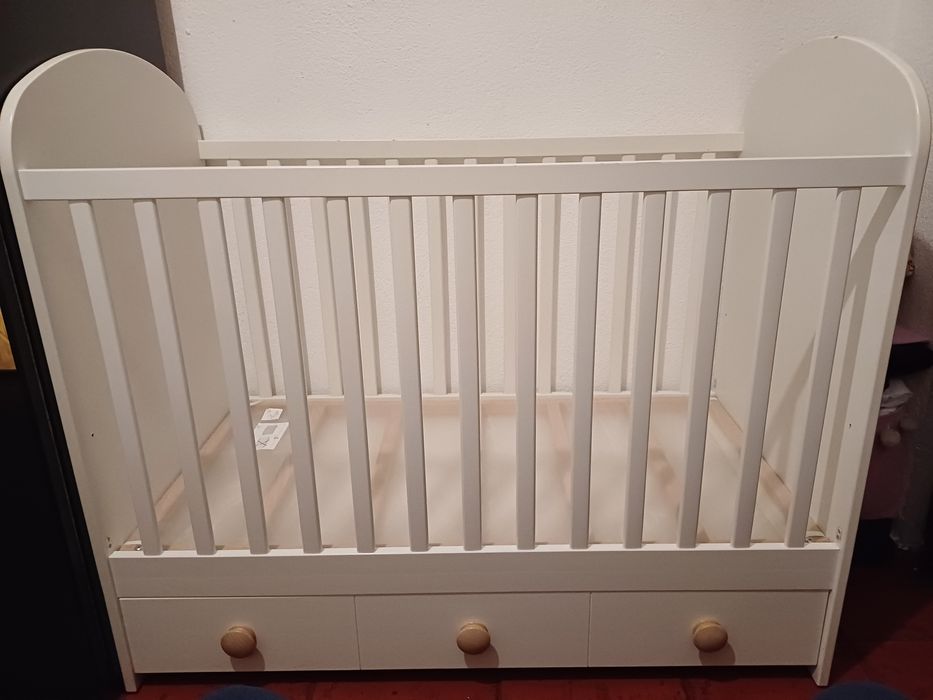 Berço a venda como novo