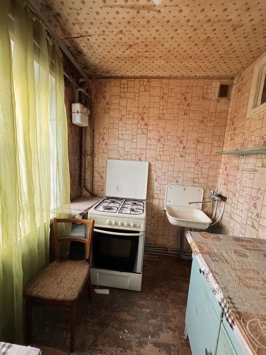 Продам 3кімнатну квартиру під ремонт! Газове опалення TotokM