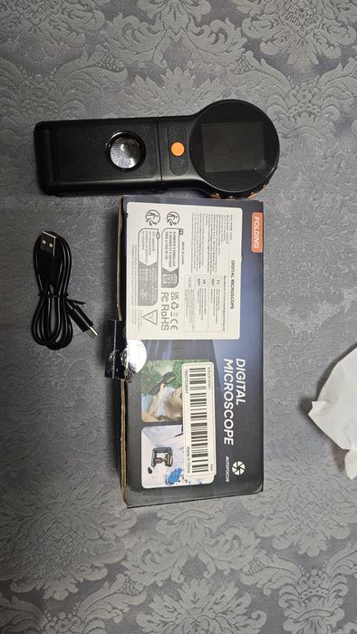 Mini microscópio digital