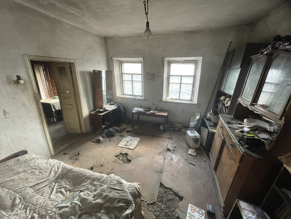 Продам 2- ва будинки , або обмін на авто)