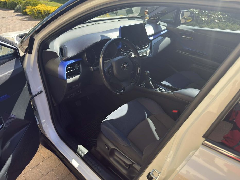 Piękna Toyota CHR