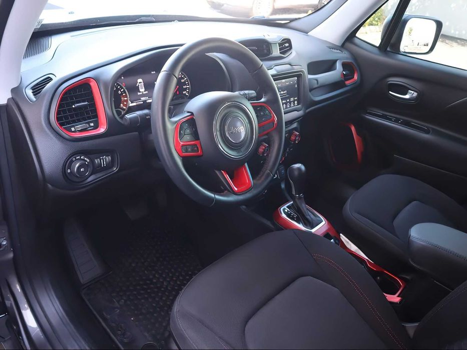 Jeep Renegade      2020
