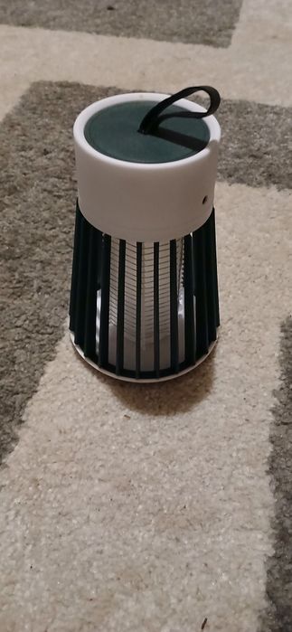 Pułapka na komary, muchy owady paralizator na prąd lampa pułapka