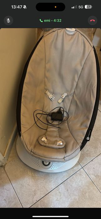 baloiço moms 4 em muito bom estado