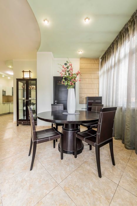 Печерськ, 2к квартира у новобудові, 3 поверх, вул.  Коновальця, 32в