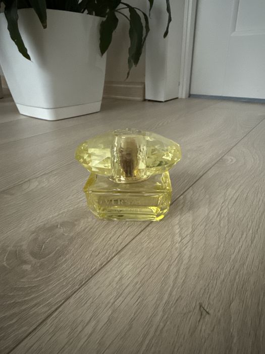 HUGO BOSS 75 мл  оригінал1350гр,Guerlain de L’iNSTANT 2200гр