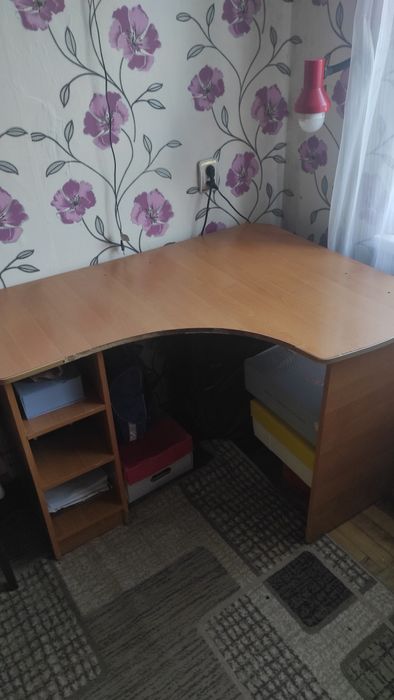 Продам стіл комп'ютерний письмовий, поличка для книг, стол компьютерны