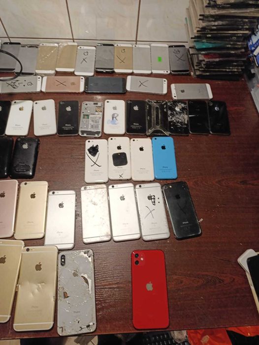 Kolekcja telefonów Iphone