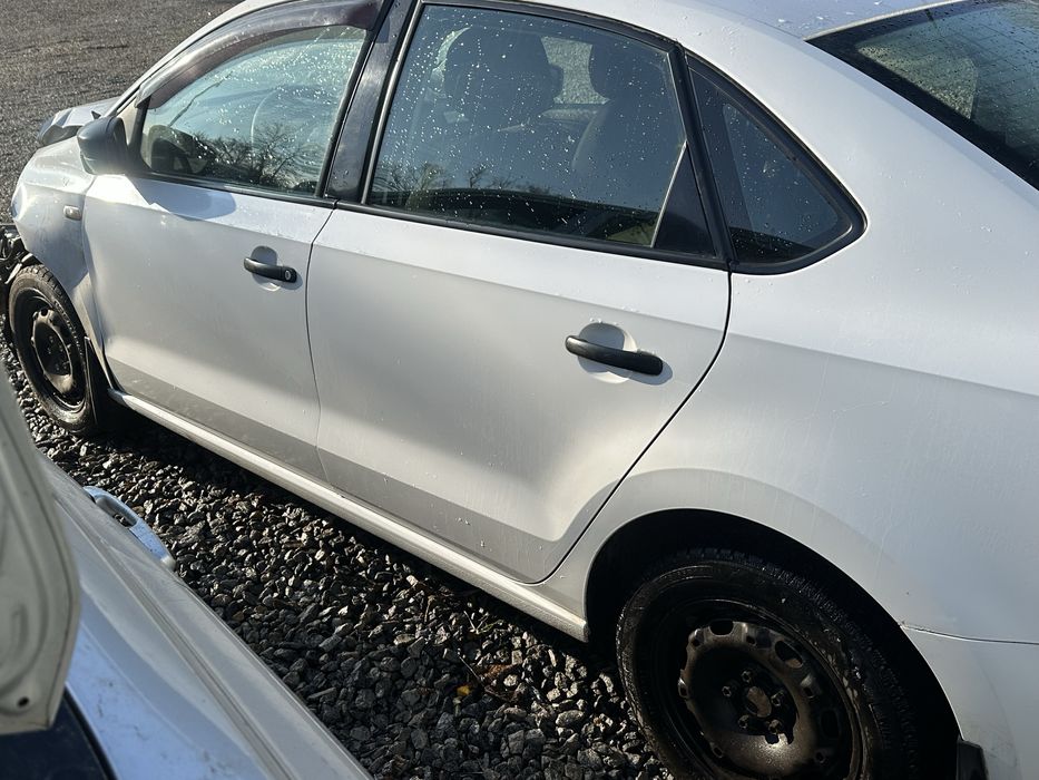Двери Поло седан Polo sedan