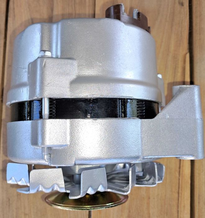 Генератор Опель НОВЕ оригінал GM Bosch  омега А  Вектра А Астра  Кадет