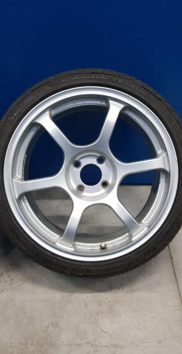 Jantes especiais Rota Boost 4x100 com pneus