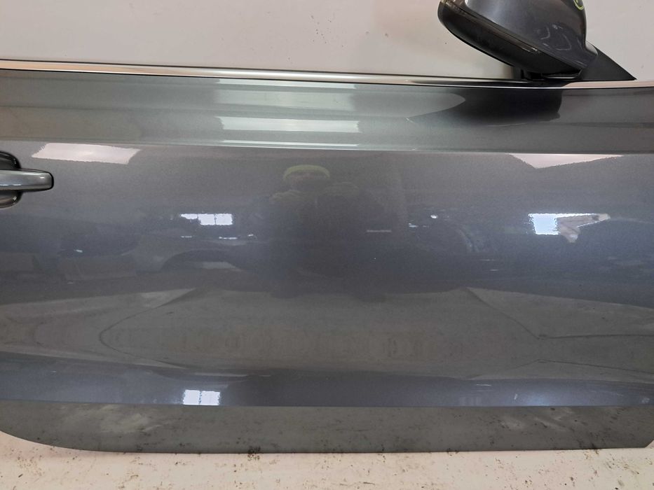 AUDI A5 8T COUPE drzwi prawe prawy LX7R oryginalny lakier