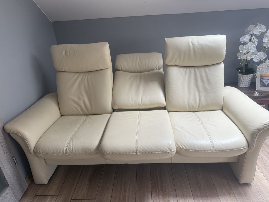 Dwie sofy (dwojka i trojka) z prawdziwej skory