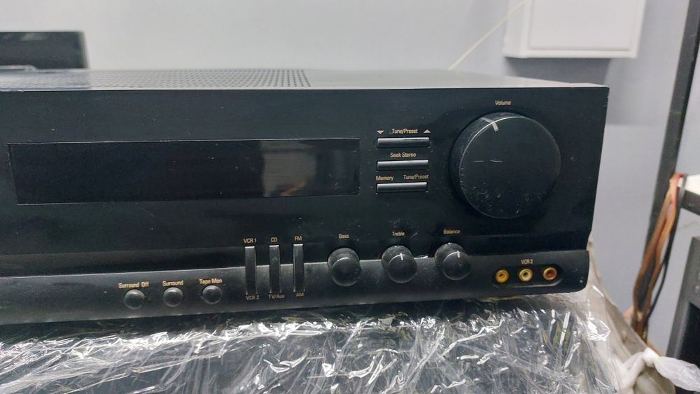 Harman Kardon AVR 10 під ремон