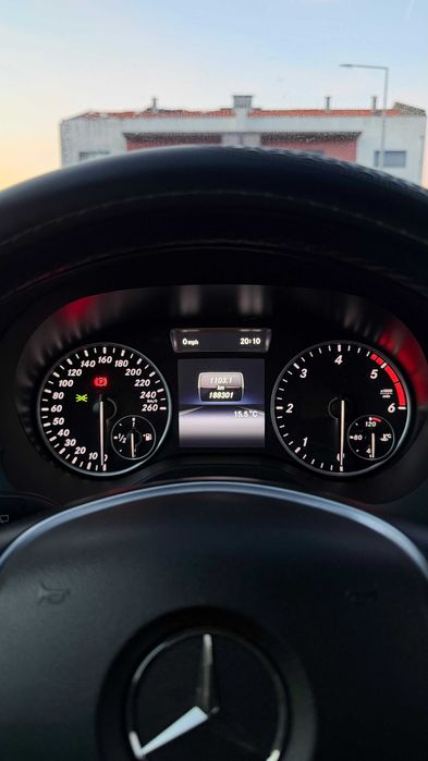Mercedes A180d facefilt 1.5 CDI 109cv – 2014