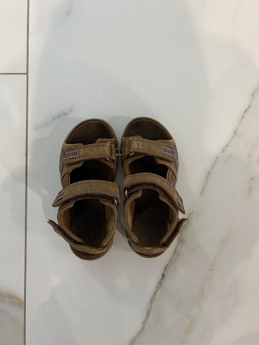 sandały dziecięce Primigi