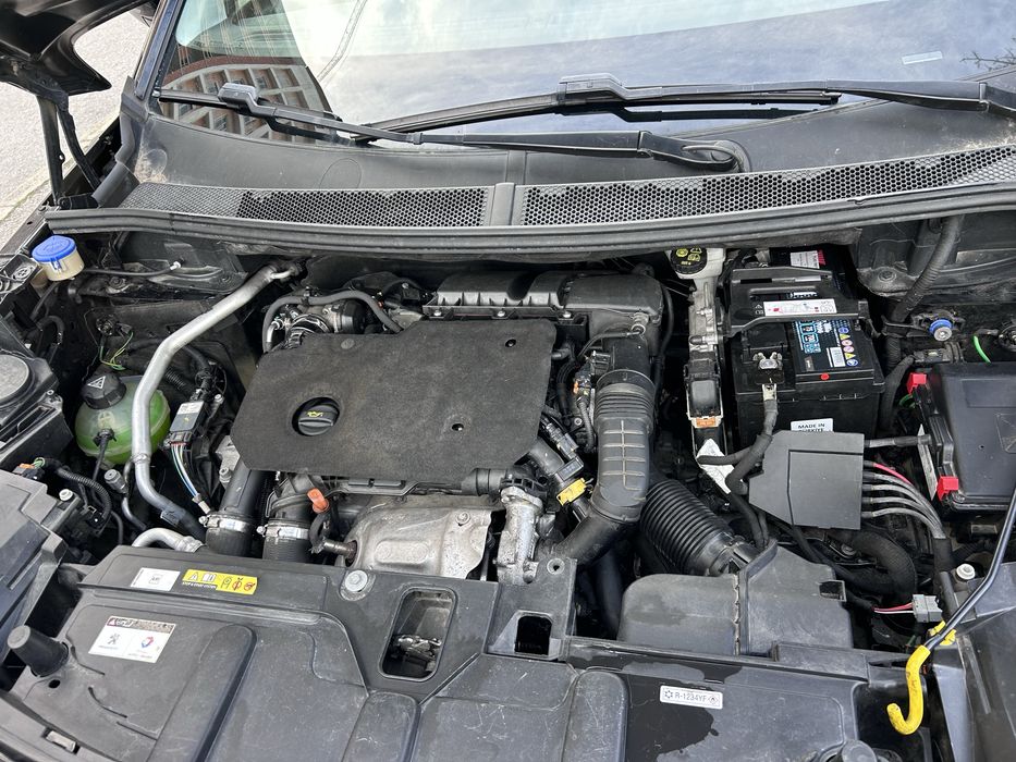 Peugeot 5008 Blue HDI 7lugares