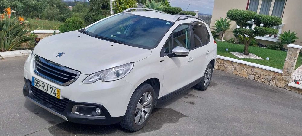 Peugeot 2008  1.6 hdi