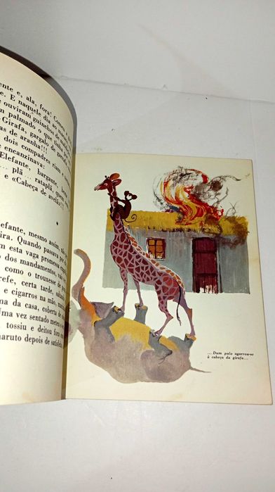 História do macaco trocista e do elefante que não era para graças