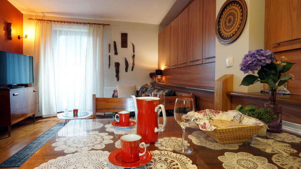 WOLNY w FERIE 200 m od deptaka,w domku apartament,widok gór, ogródek