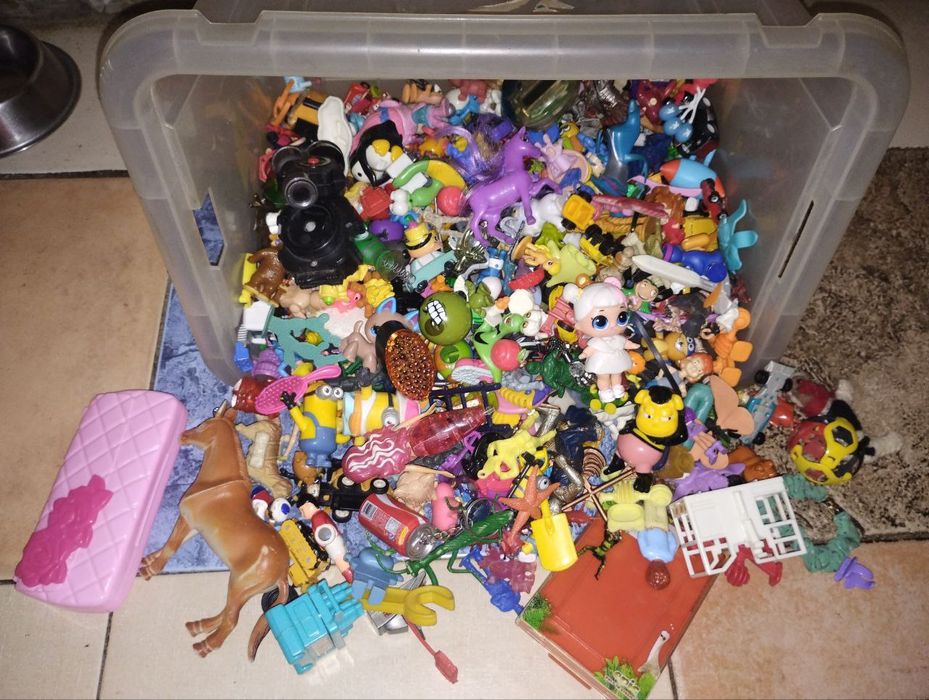 Ящик игрушек огромный