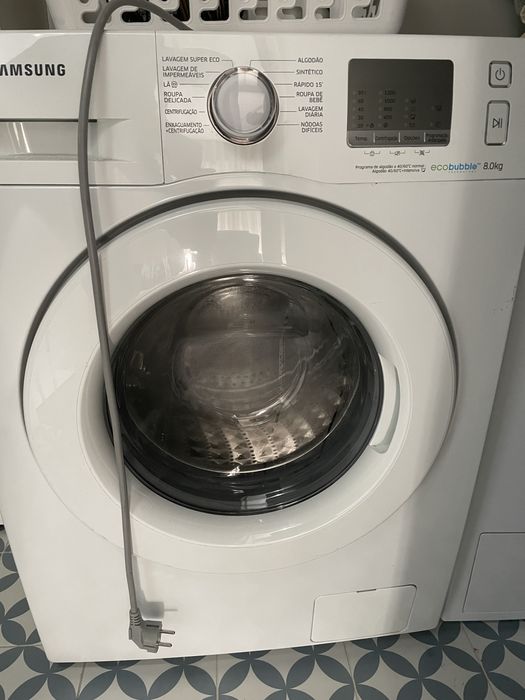 Maquina de lavar EcoBubble avariada