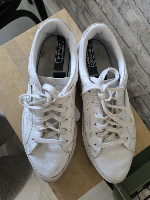 Skórzane buty Adidas rozmiar 40 i 2/3