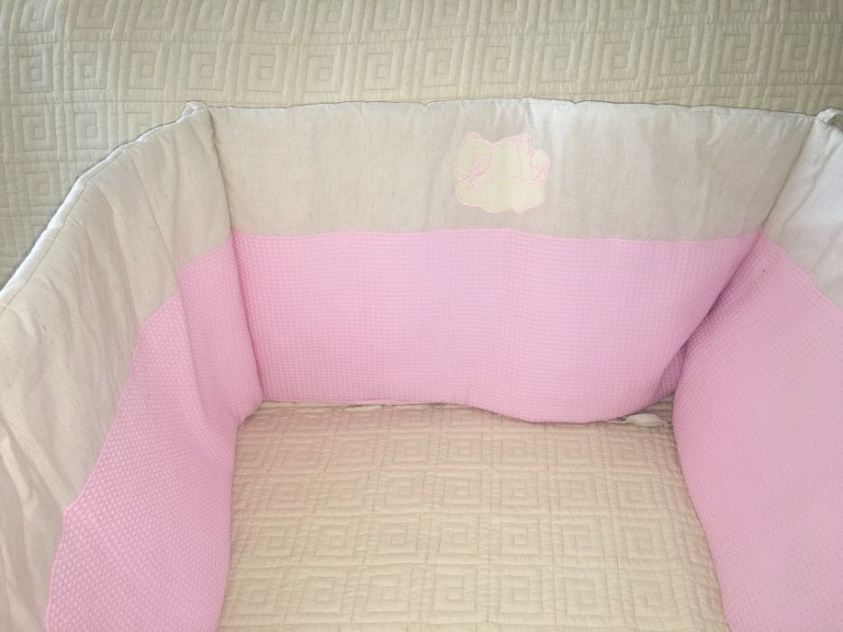 Colcha e resgardo para cama bebe menina - Nova