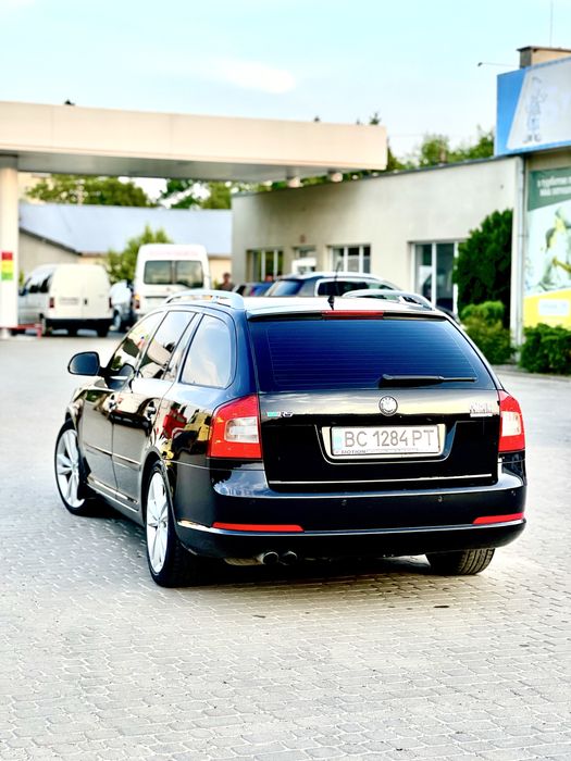 Октавія 2011р 2.0тді vrs акпп