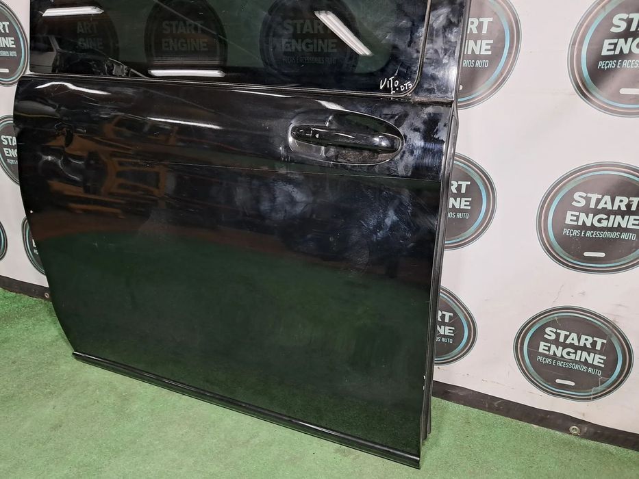 Porta Lateral direita Mercedes Vito Viano W447