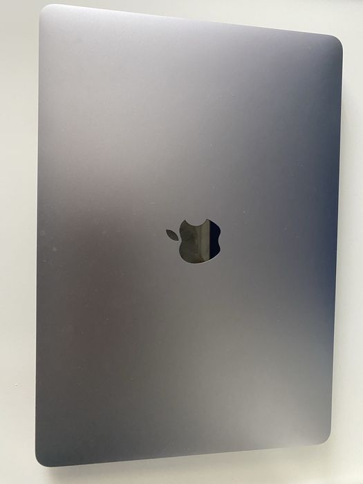 Macbook air M1 16GB 1TB 13”