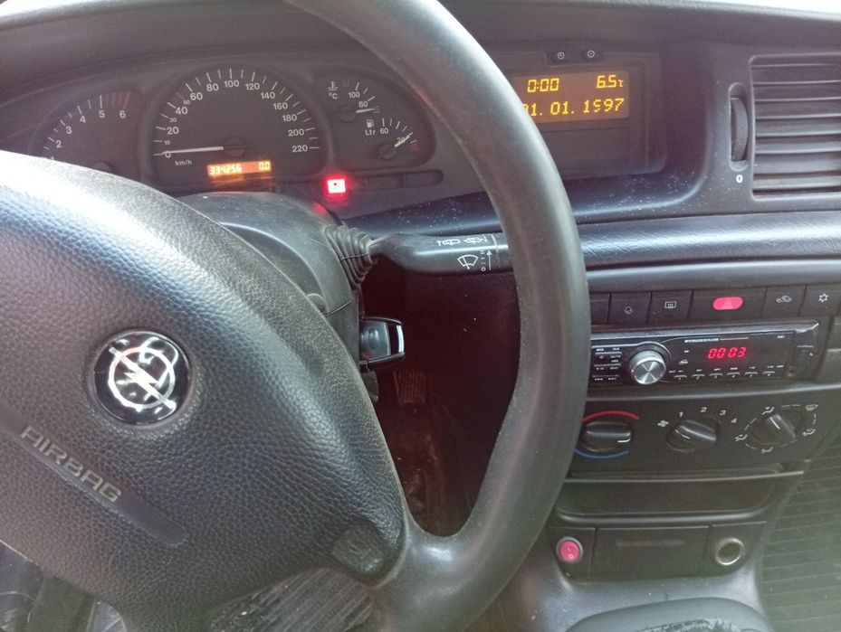 Продаж авто OPEL vektra