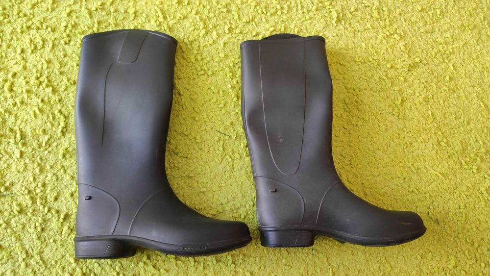 Equestrian Boots - Size 35