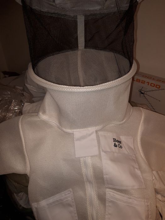 Kurtka pszczelarska firmy Bees & Co ultralekka XS