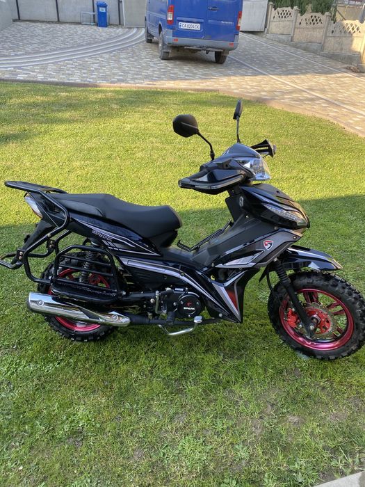 Мотоцикл SPARK модель SP125-4WQ